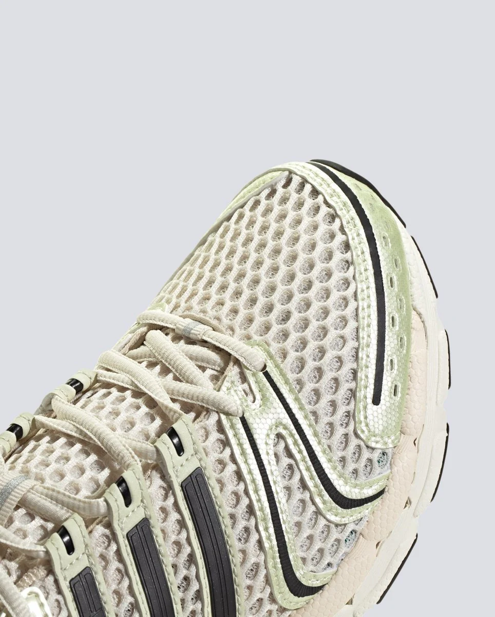 Adidas Adistar Control 5 Beige Mujer - Image 4