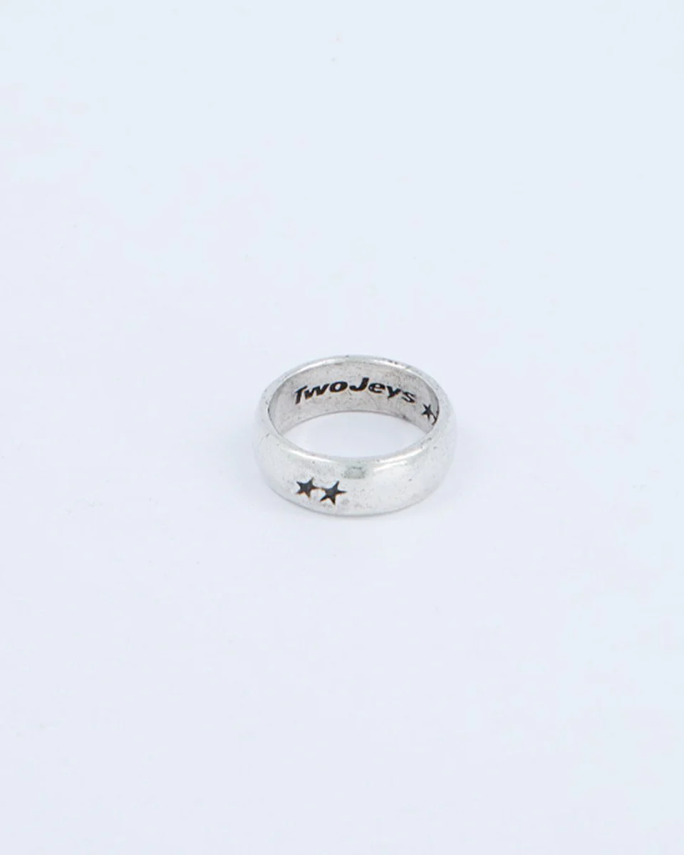 Anillo Twojeys Signature Plateado Unisex - Image 2