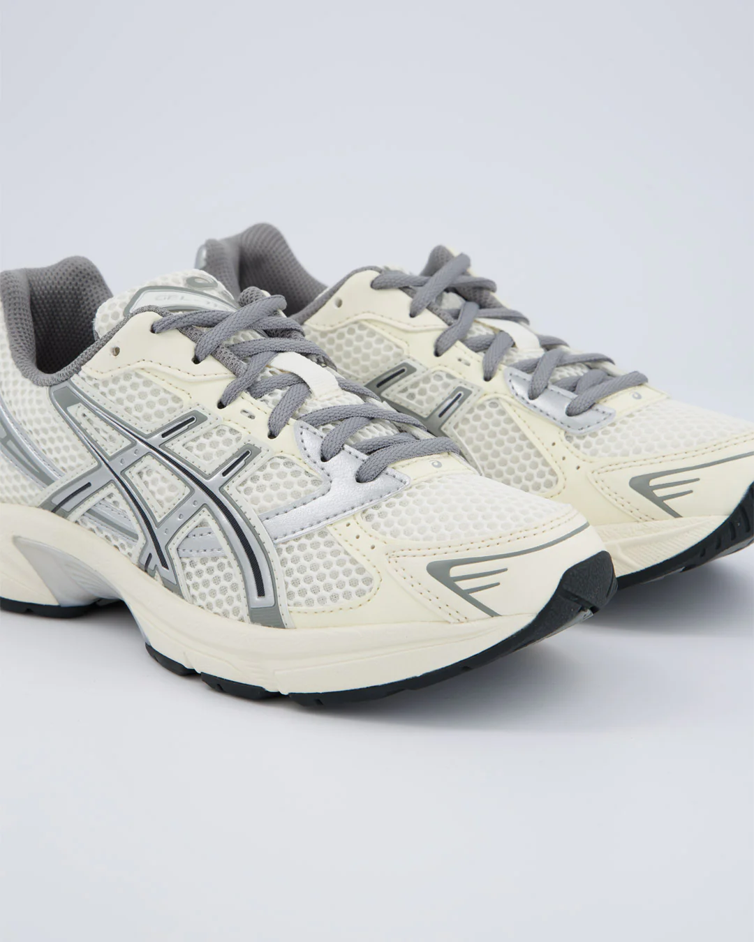 Asics Gel-1130 Crema Y Plateado Mujer - Image 2