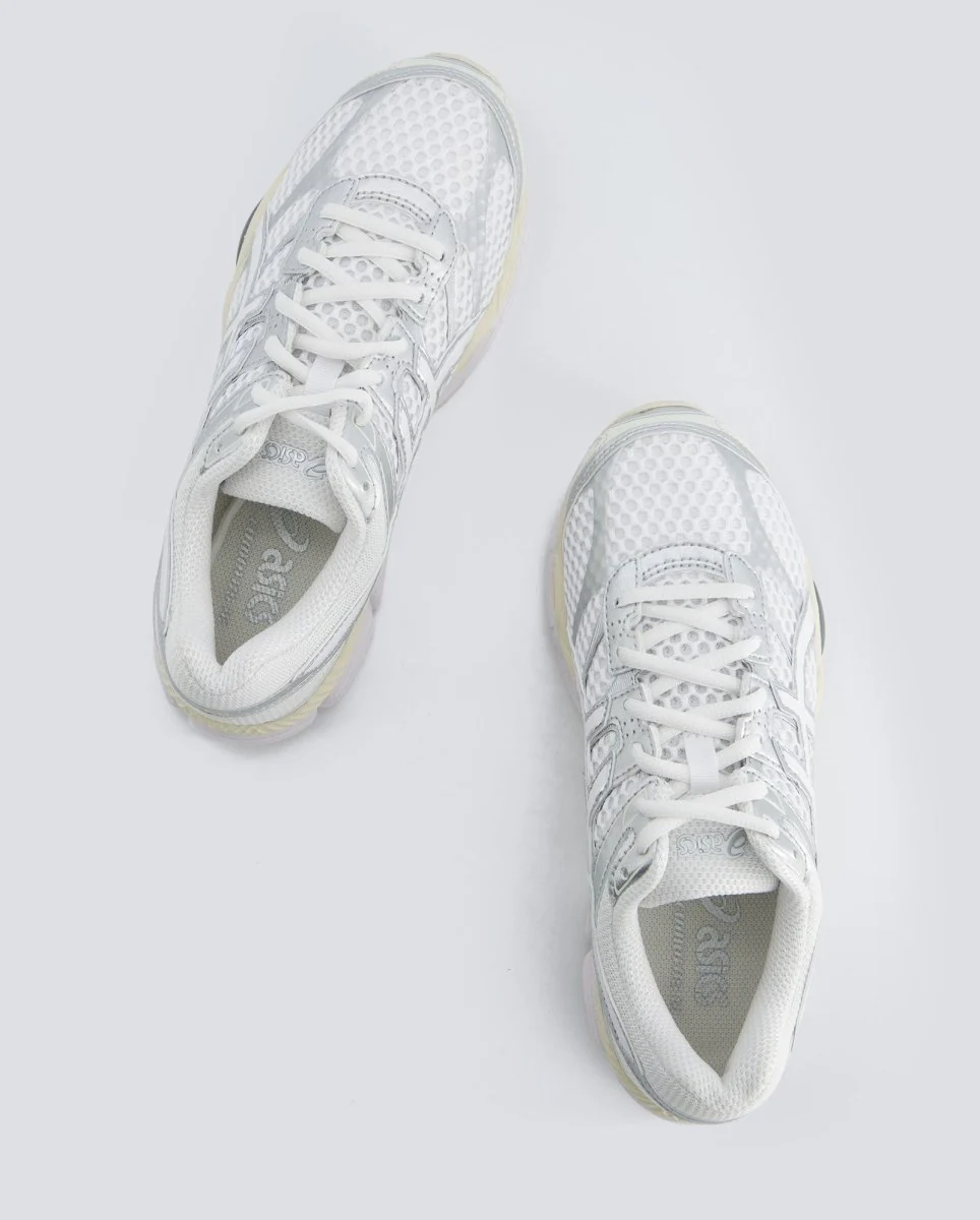 Asics Gel-Cumulus 16 Blanco Mujer - Image 4