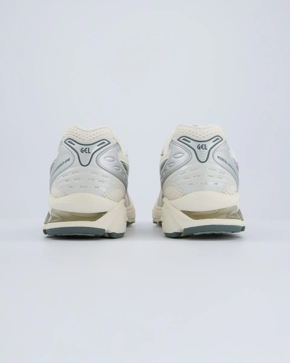 Asics Gel-Kayano 14 Beige Mujer - Image 5
