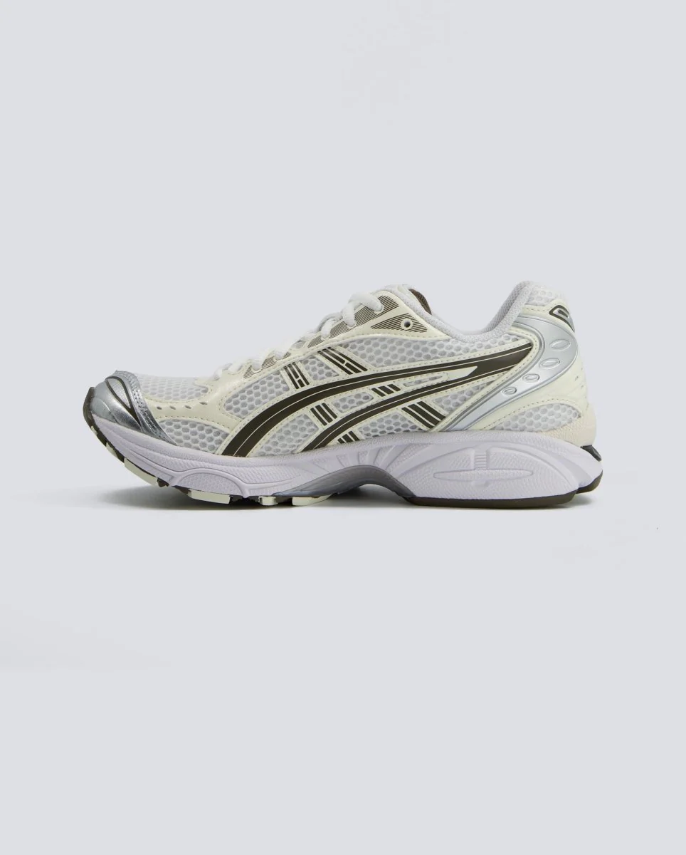Asics Gel-Kayano 14 Plateado Y Beige Mujer - Image 4