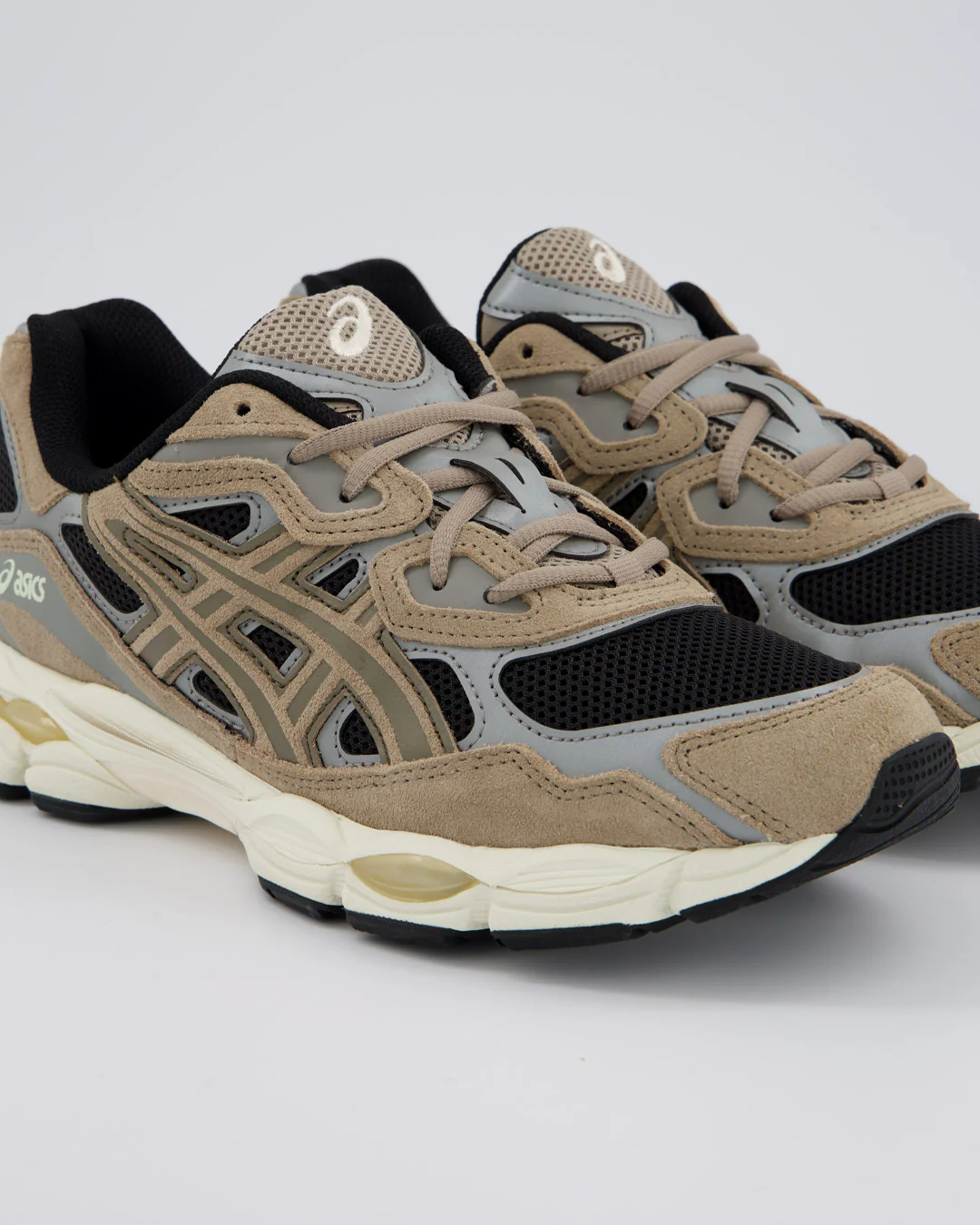 Asics Gel-Nyc Marrón Hombre - Image 2
