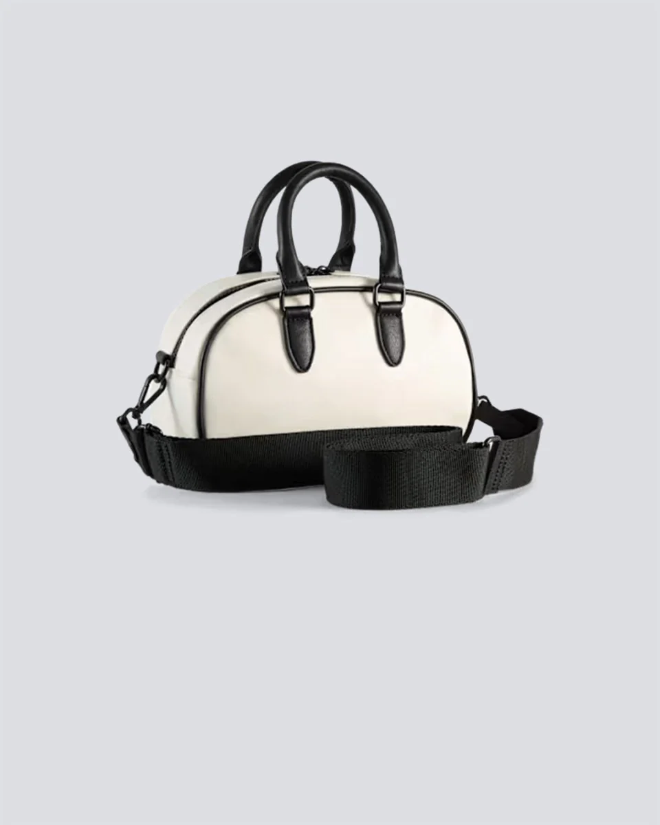 Bolso Puma Archive Mini Grip Bag Blanco Y Negro Unisex - Image 2