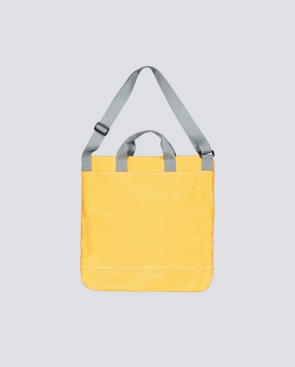 Bolso We Are Not Friends Linner Bag Amarillo Unisex