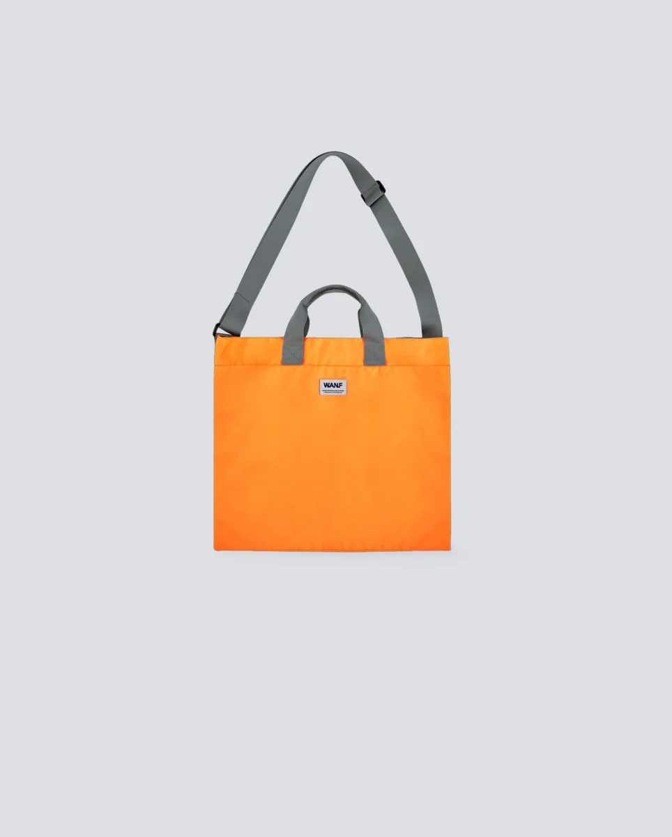 Bolso We Are Not Friends Technical Bag Naranja Unisex