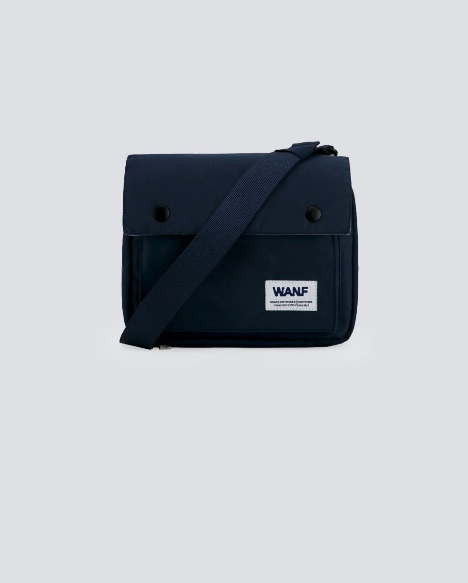 Bolso We Are Not Friends Utility Cross Azul Unisex