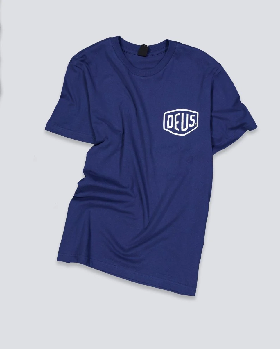 Camiseta Deus Harajuku Address Azul Unisex