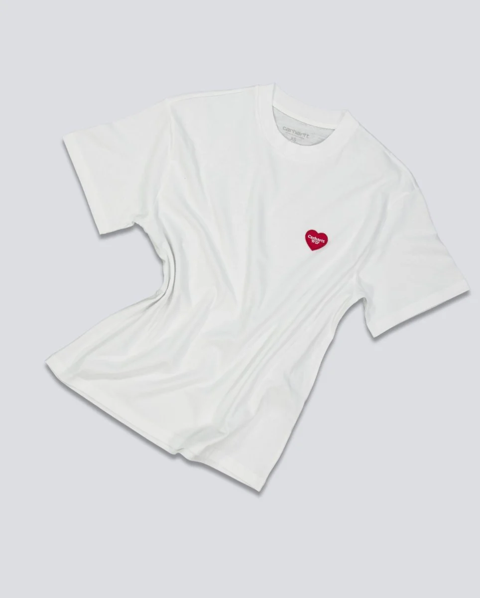 Camiseta Heart Patch Blanca Unisex - Image 2