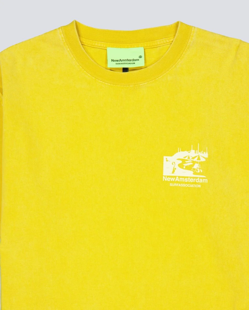 Camiseta New Amsterdam Beach Sign Amarillo Unisex - Image 5