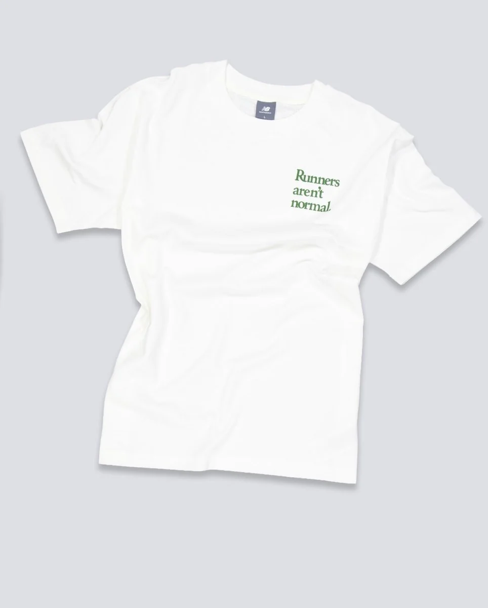 Camiseta New Balance Runners Arent Normal Blanco Unisex - Image 2