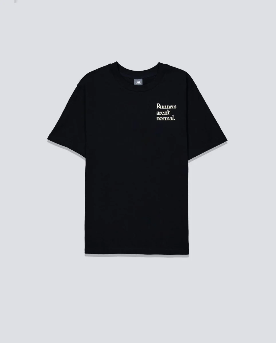 Camiseta New Balance Runners Arent Normal Negro Unisex