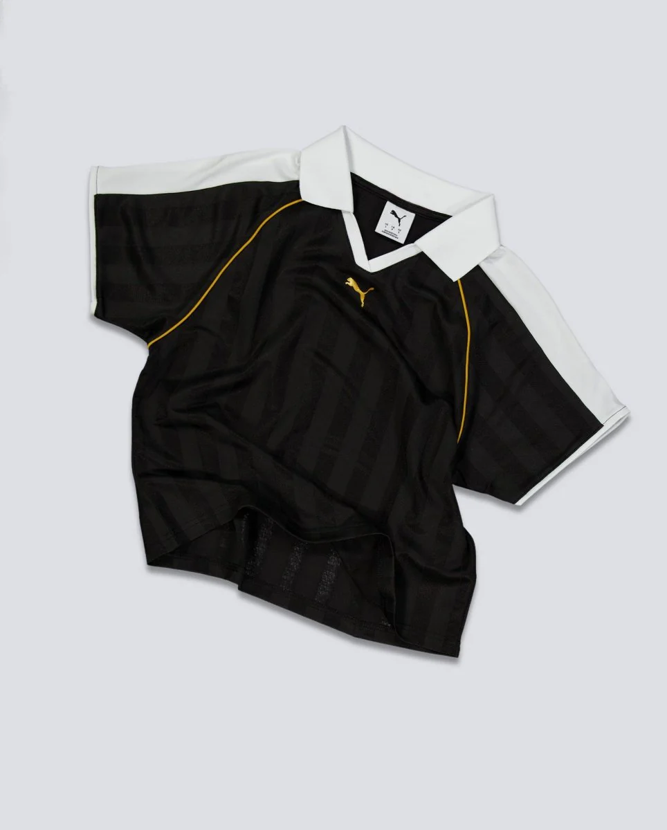 Camiseta Puma T7 Relaxed Football Negro Mujer - Image 2