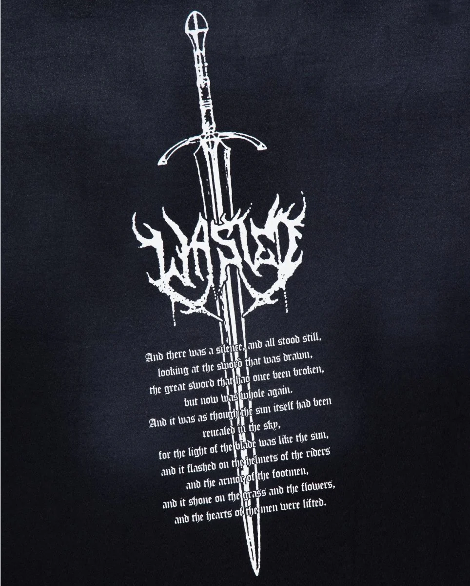 Camiseta Wasted Paris Sword Boxy Negro Unisex - Image 4