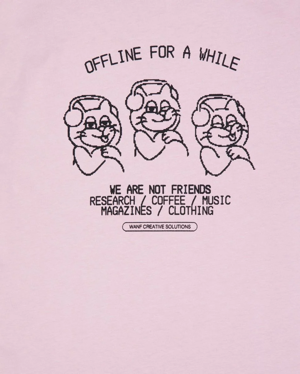 Camiseta We Are Not Friends Off Club Rosa Unisex - Image 4