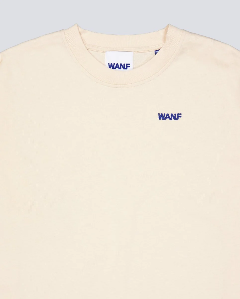 Camiseta We Are Not Friends Painter Beige Unisex - Image 4