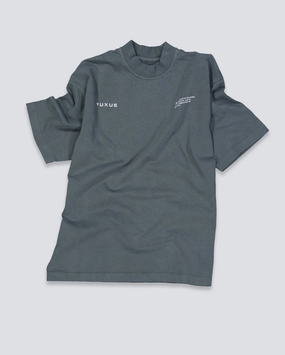 Camiseta Yuxus Belgrave Gris Unisex - Image 2