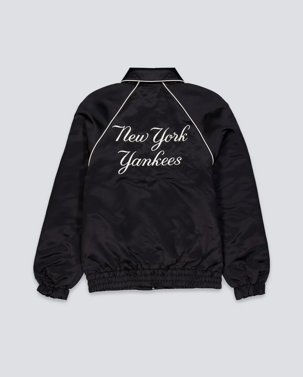 Chaqueta New Era MLB New York Yankees Negra Unisex - Image 3