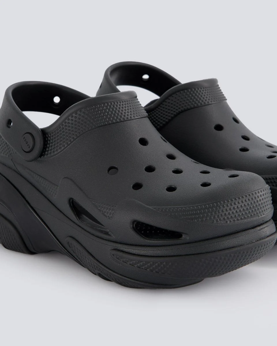 Crocs Bubble Crush Clog Negro Mujer - Image 2