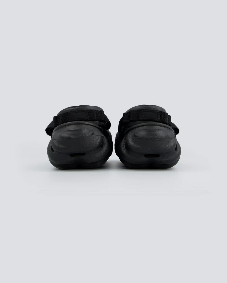 Crocs Echo Clog Negro Hombre - Image 6