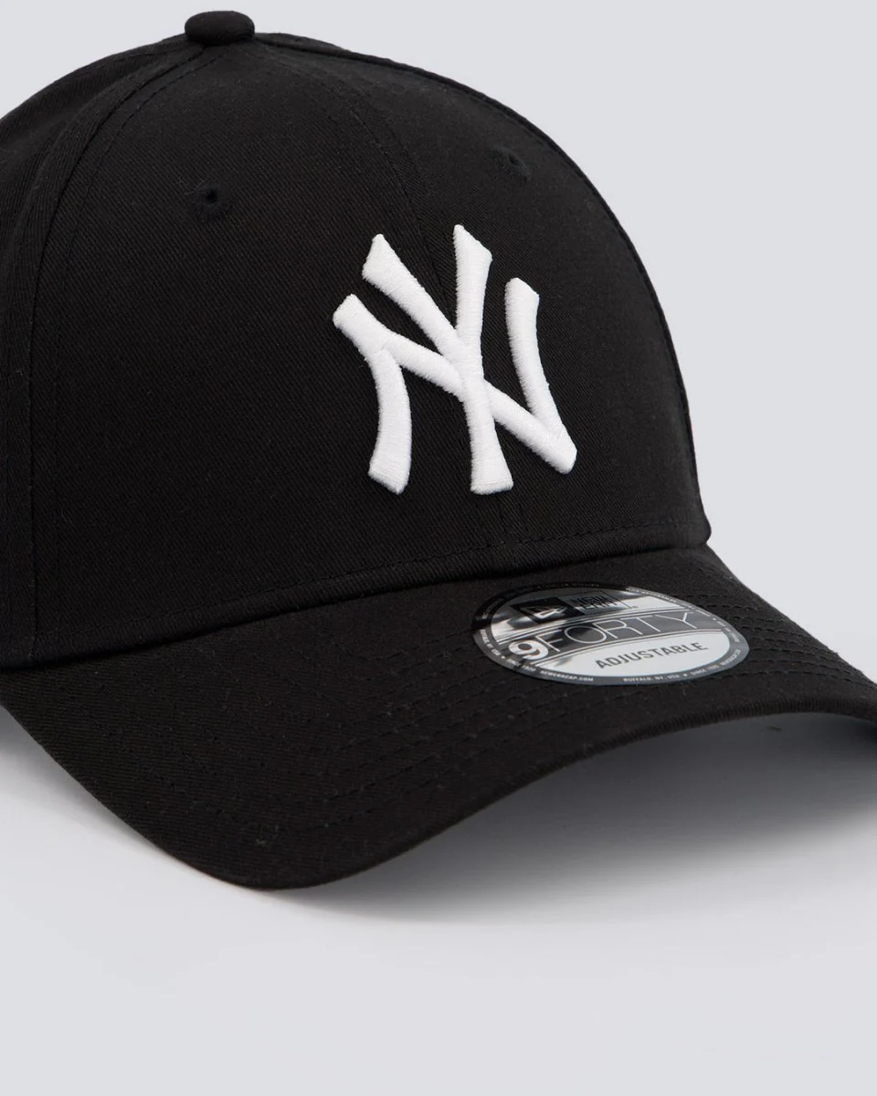 Gorra New Era League Essential 9Forty Negro Unisex - Image 2