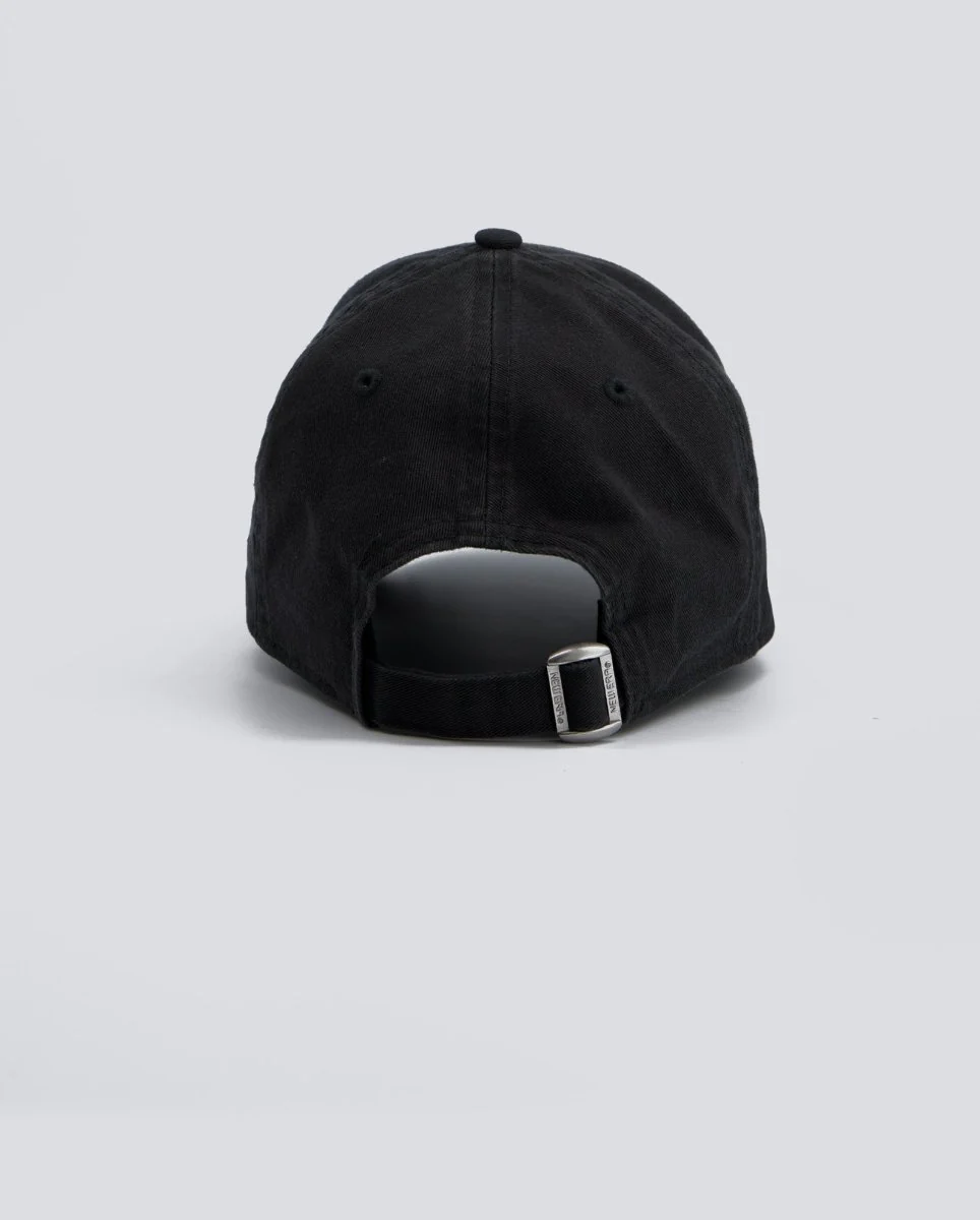 Gorra New Era Wash Distress 9Forty Gris Unisex - Image 4