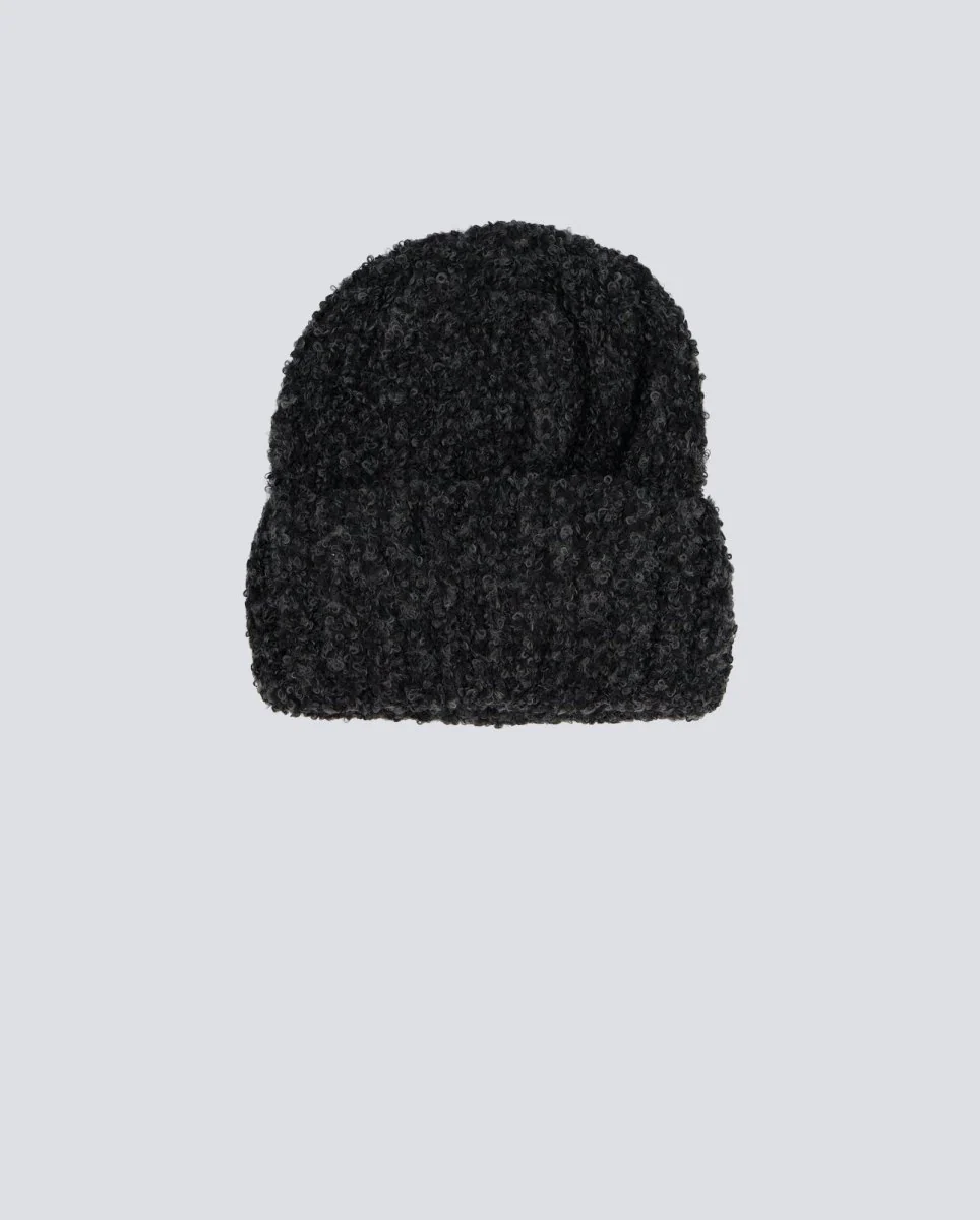 Gorro Polar Skate Co Fluff Beanie Negro Unisex - Image 3
