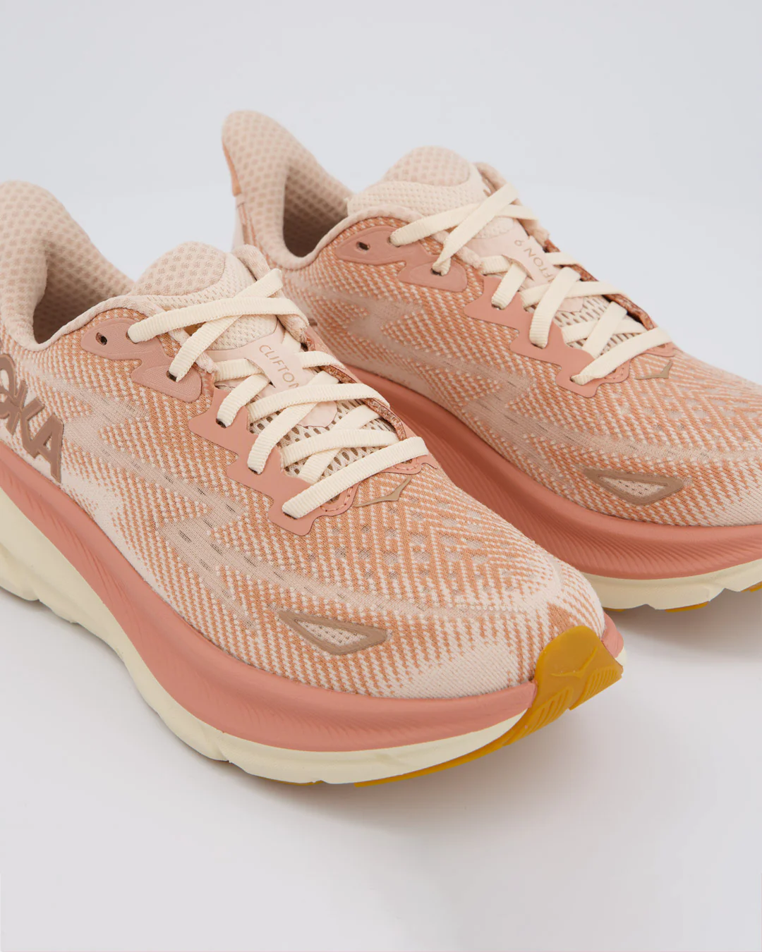 Hoka Clifton 9 Sandstone Mujer - Image 2