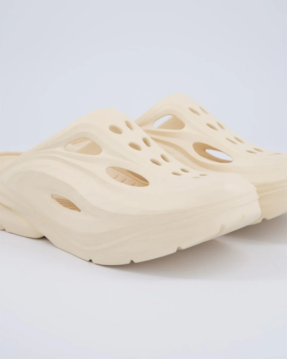 Hoka Ora Recovery Mule Beige Hombre - Image 2