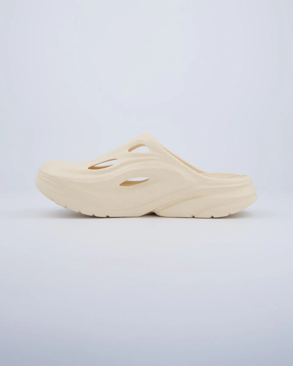 Hoka Ora Recovery Mule Beige Mujer - Image 3