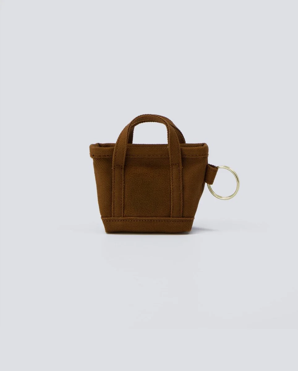 Llavero Carhartt WIP Mini Tote Bag Keychain Hamilton Marrón Unisex - Image 4
