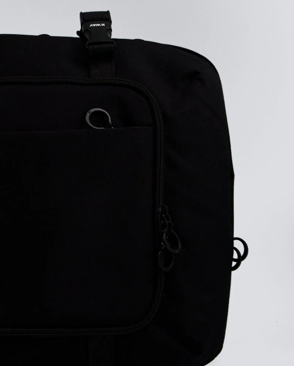 Mochila K-Way Salome Negra Unisex - Image 4