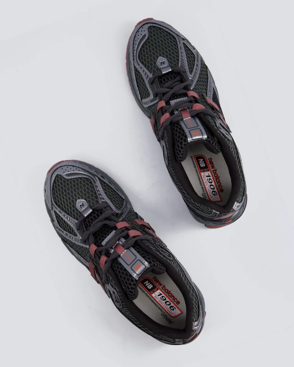 New Balance 1906R Plateado y Rosa Hombre - Image 3