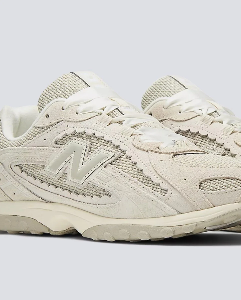 New Balance 204L Beige Mujer - Image 3