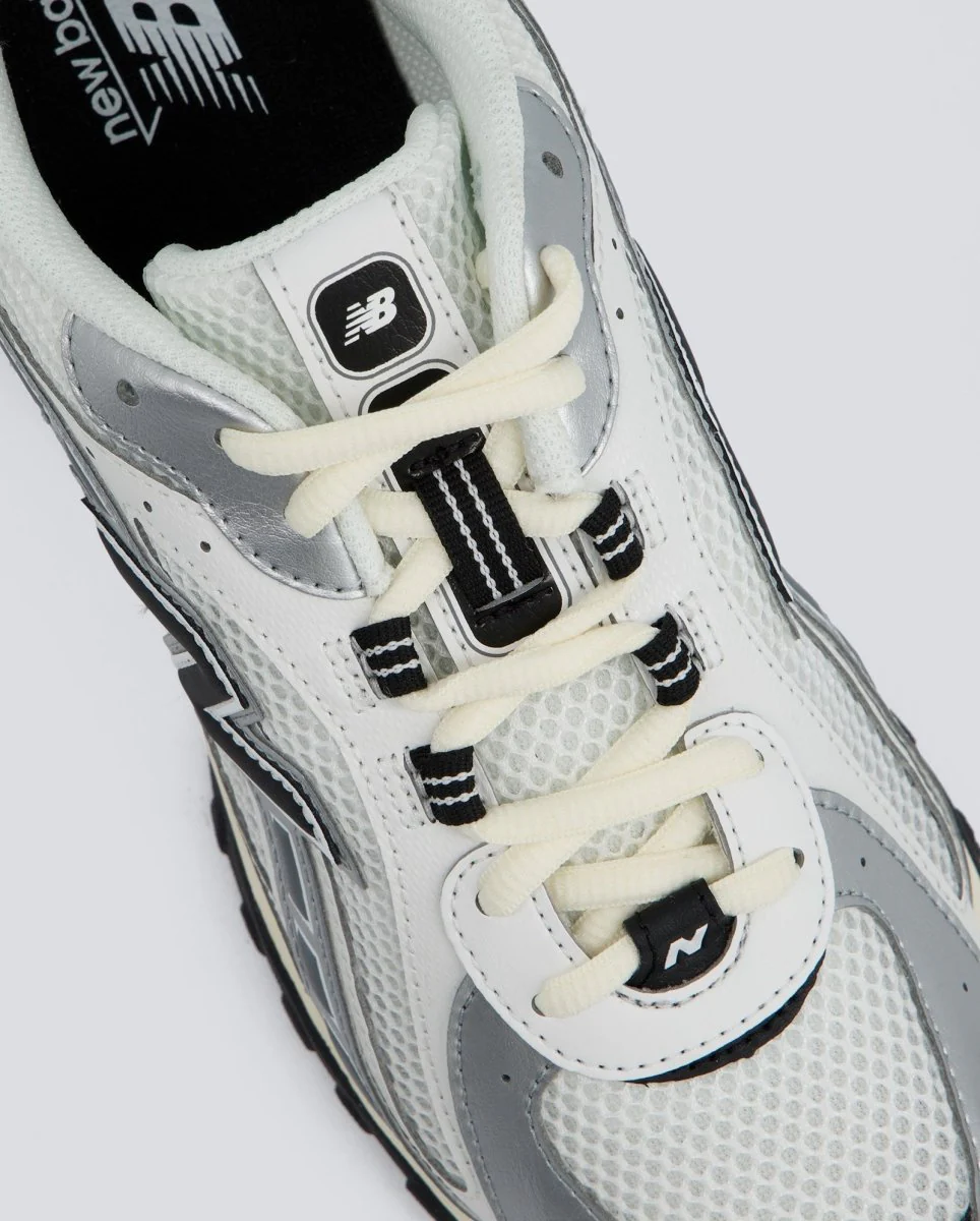 New Balance 204L Gris Mujer - Image 2