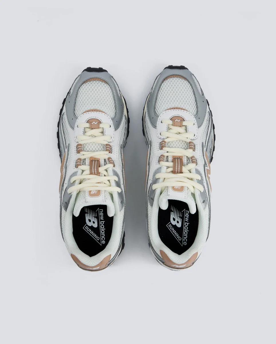 New Balance 204L Plateado y Marrón Mujer - Image 4