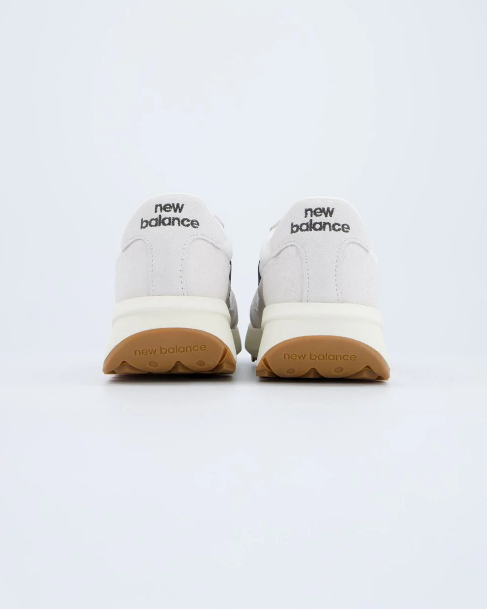 New Balance 370 Blanco Y Negro Mujer - Image 5
