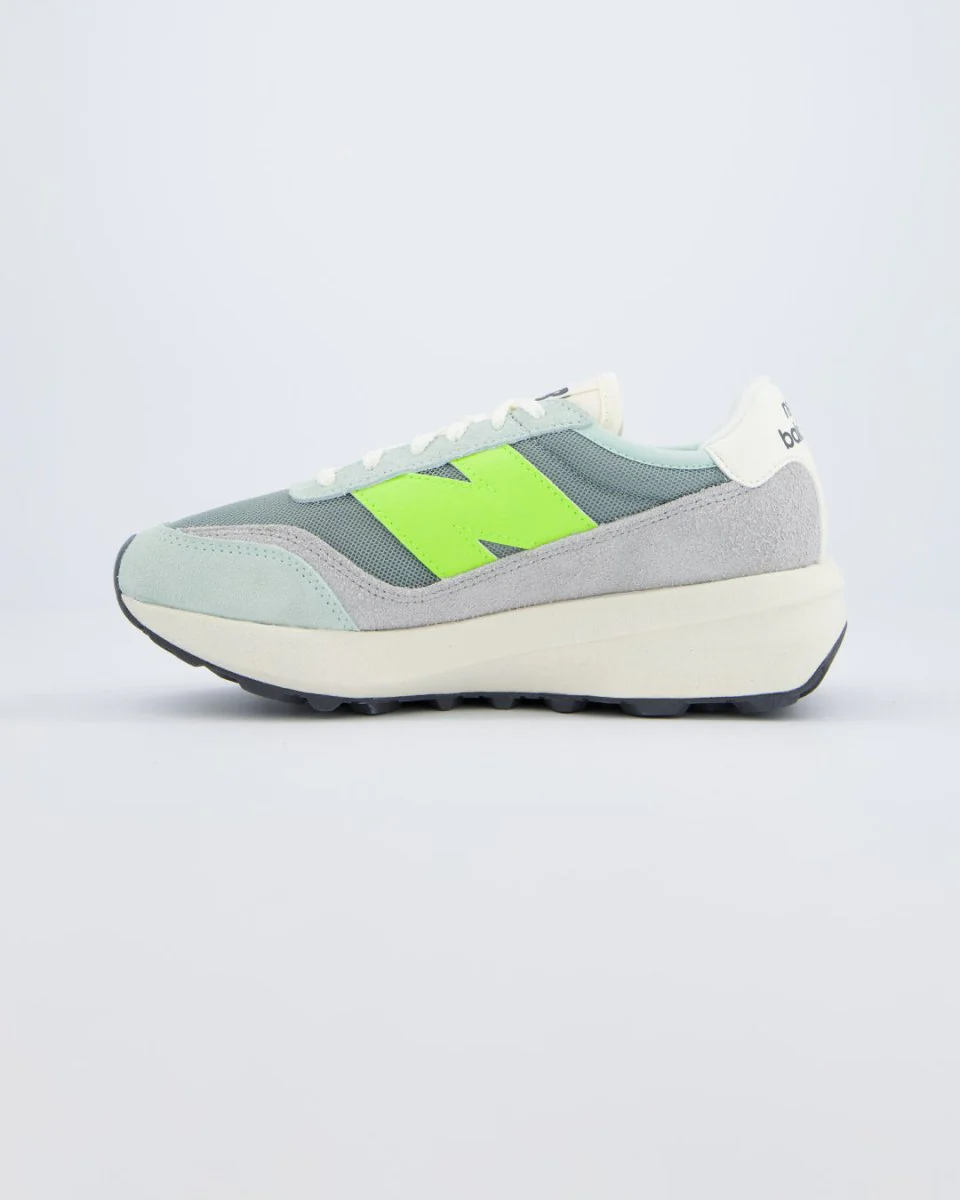 New Balance 370 Gris Y Amarillo Mujer - Image 3
