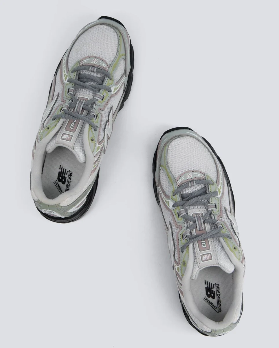 New Balance 740 Gris y Plateado Mujer - Image 3