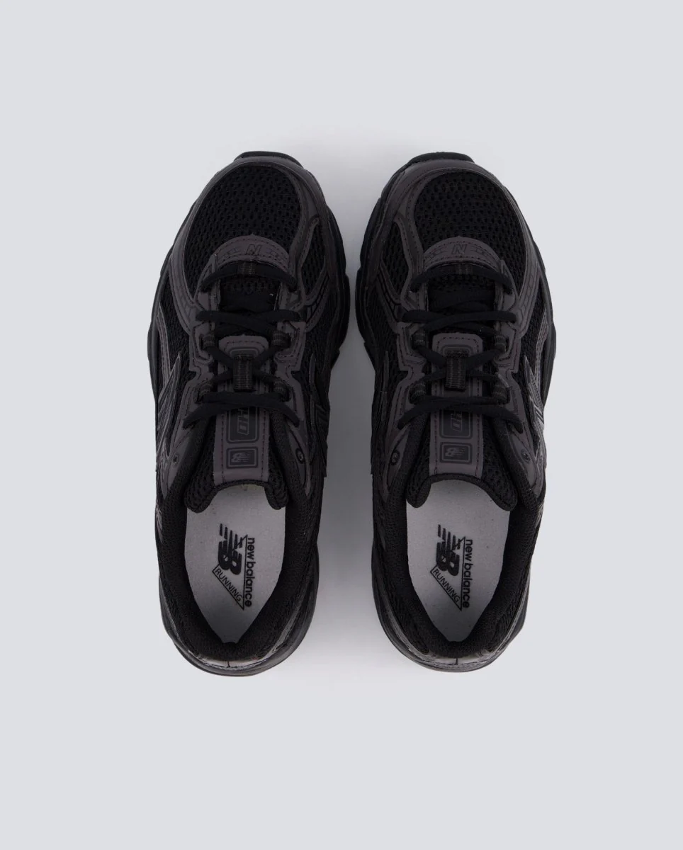 New Balance 740 Negro Mujer - Image 3