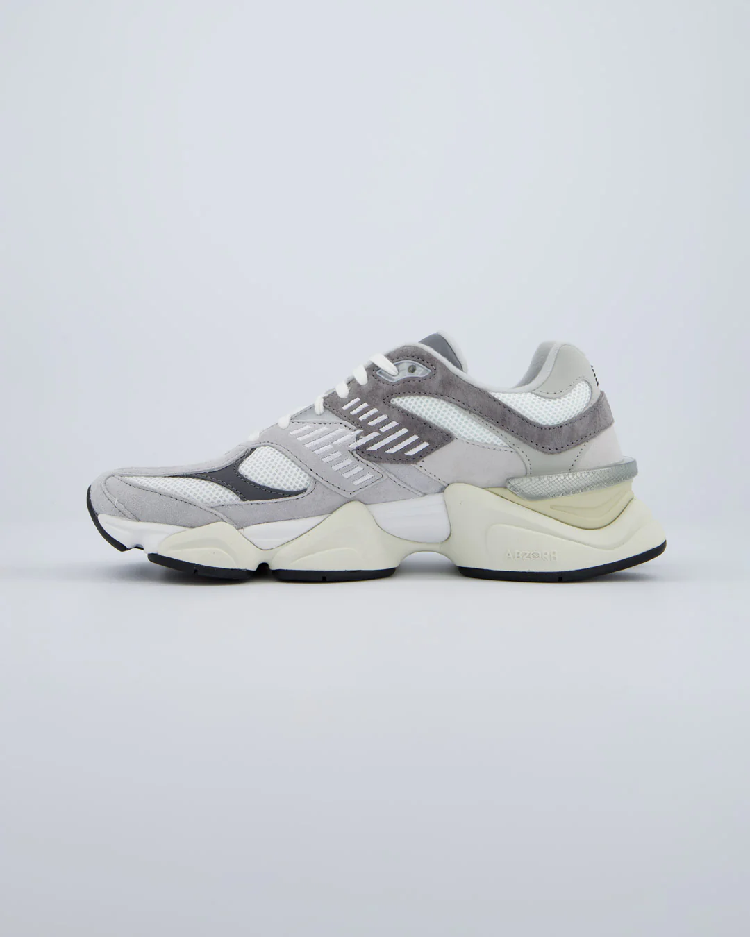 New Balance 9060 Gris Y Blanco Hombre - Image 3