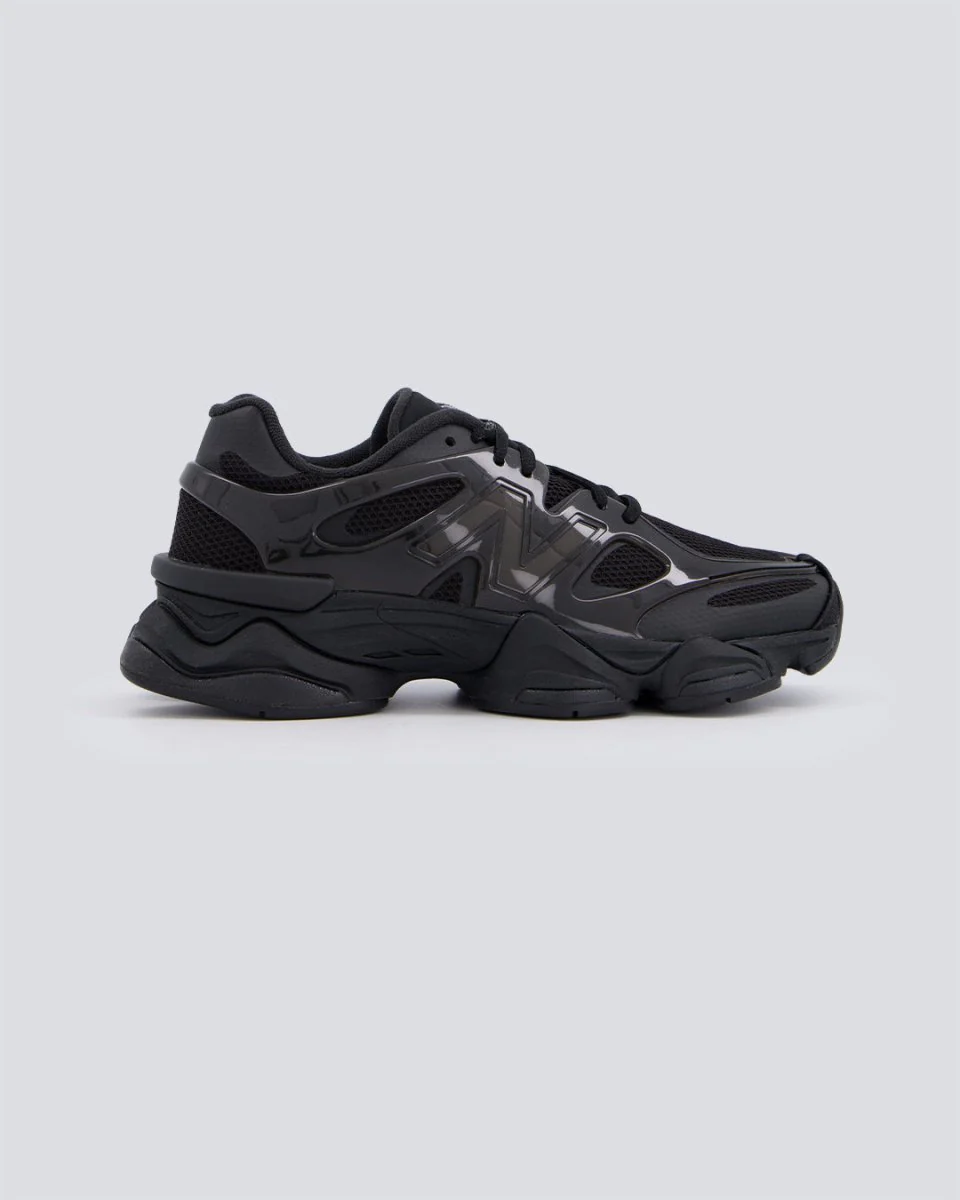 New Balance 9060 Negro Hombre