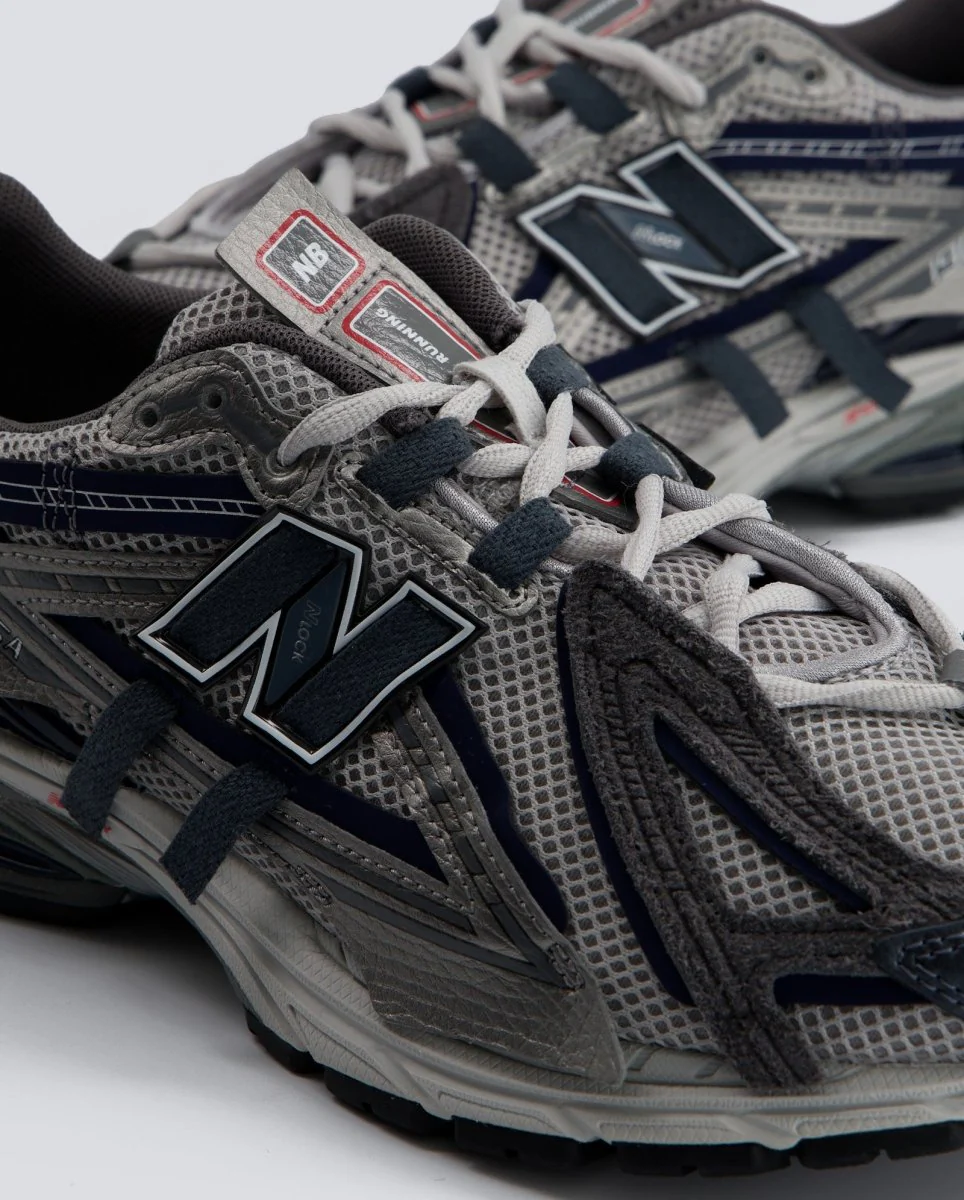 New Balance 1906 Gris Hombre - Image 2