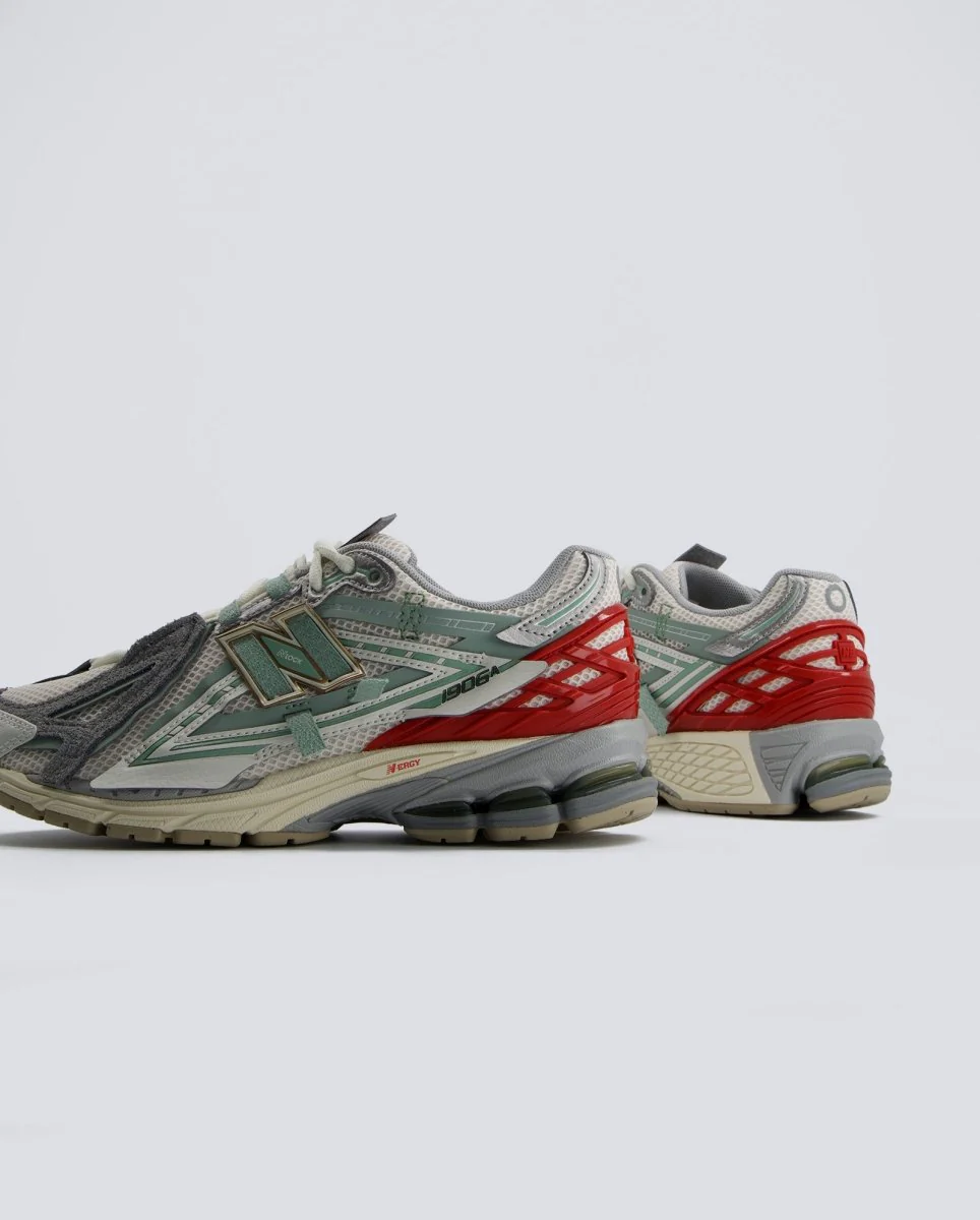 New Balance 1906AV1 Sea Salt Gris Mujer - Image 4