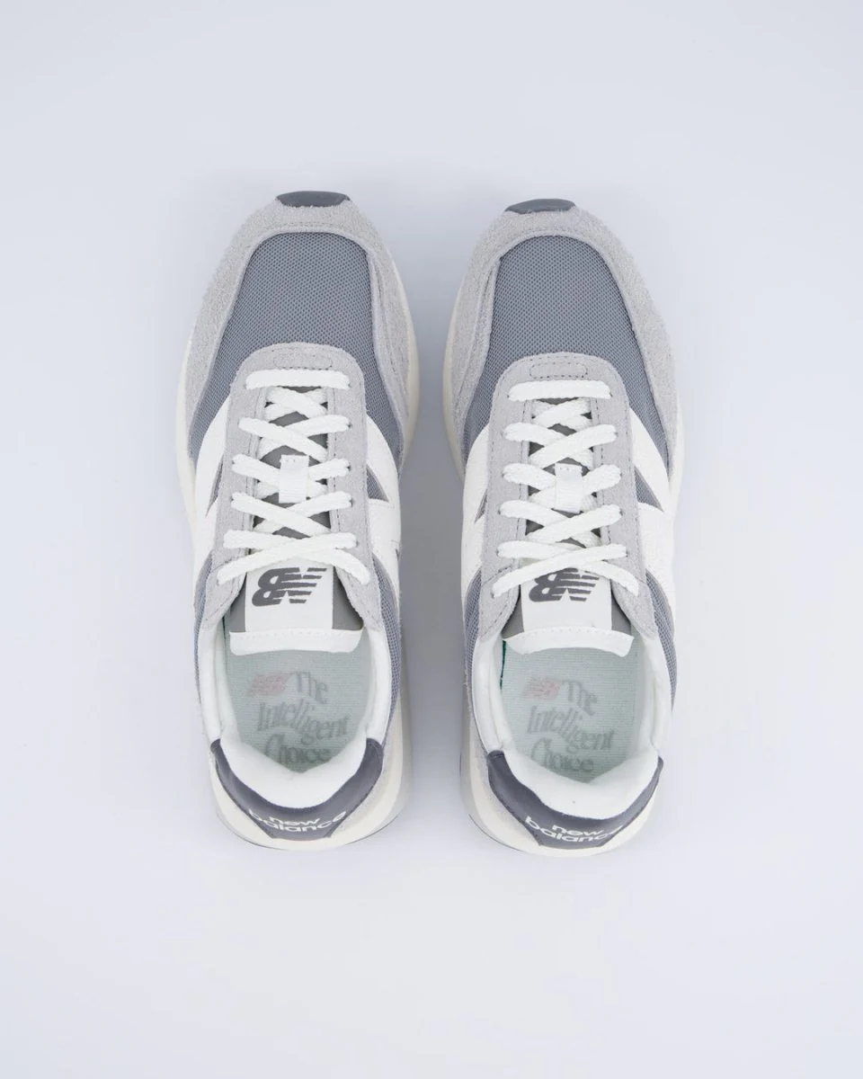 New Balance U370AH Gris Claro Mujer - Image 4