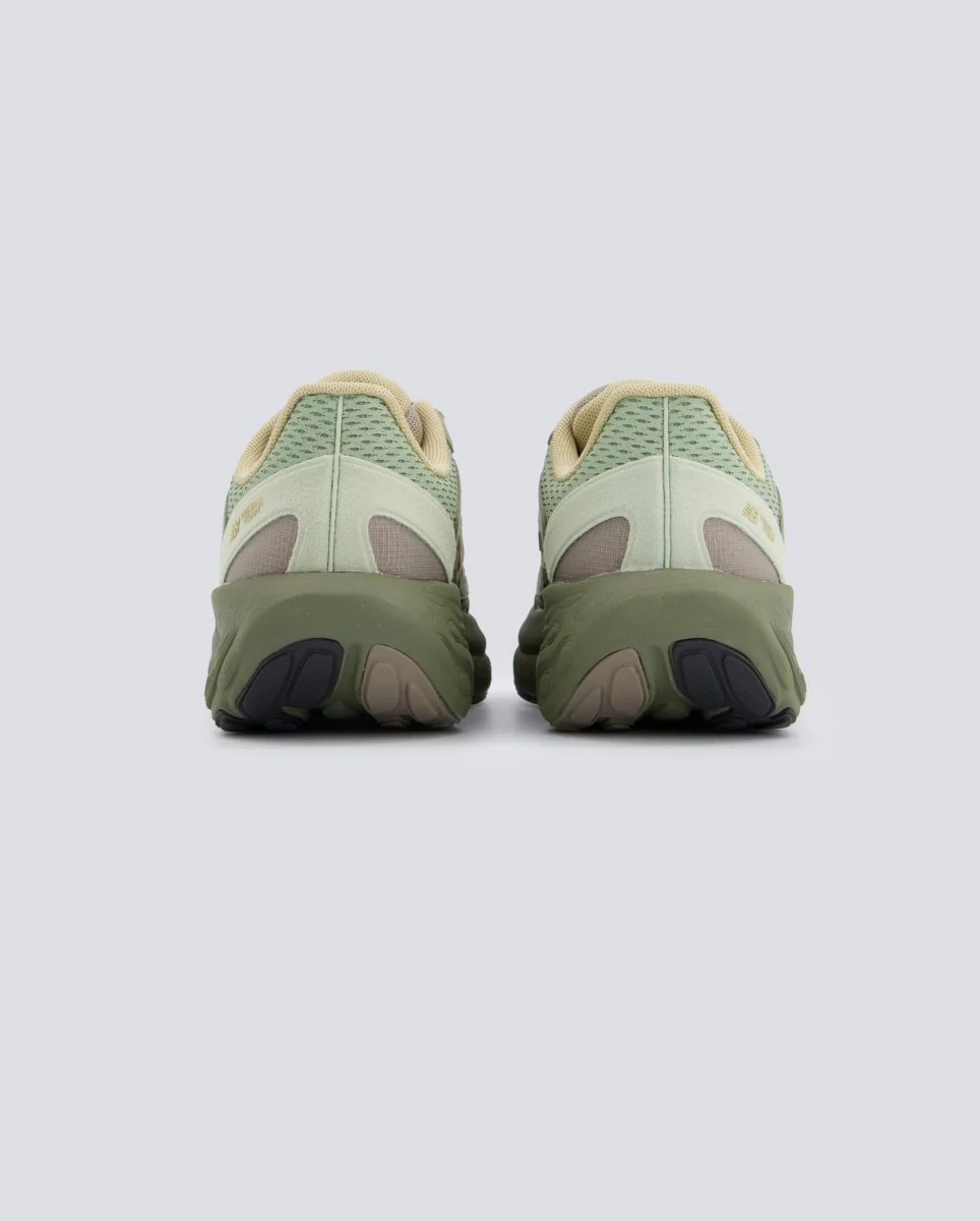 New Balance Utrnac Verde Mujer - Image 6