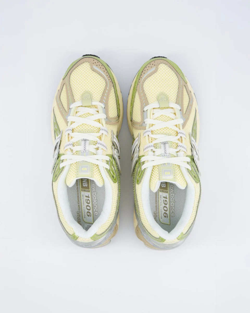 New Balance Yellow Parchment Mujer - Image 4