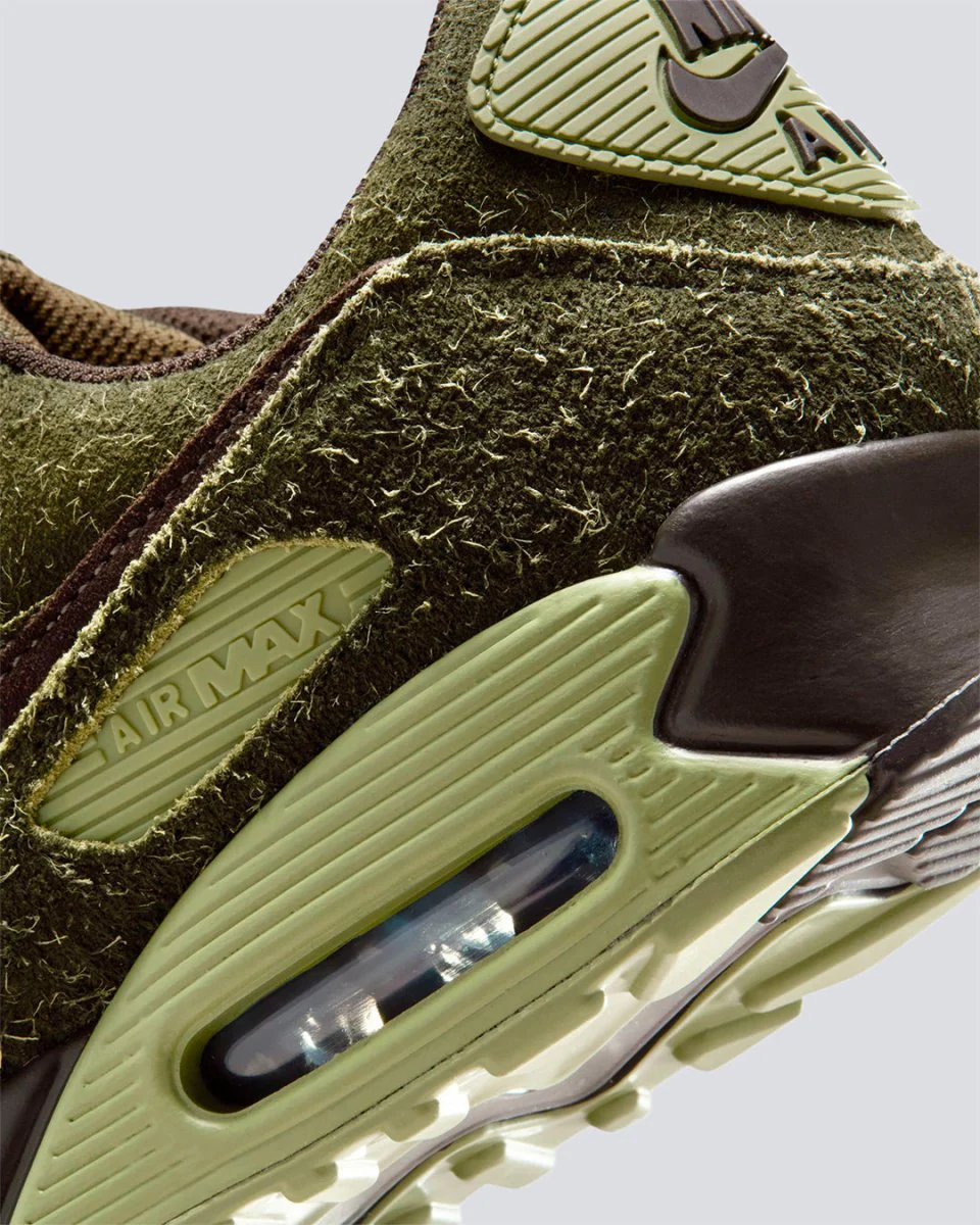 Nike Air Max 90 Premium Skunk Verde Hombre - Image 2