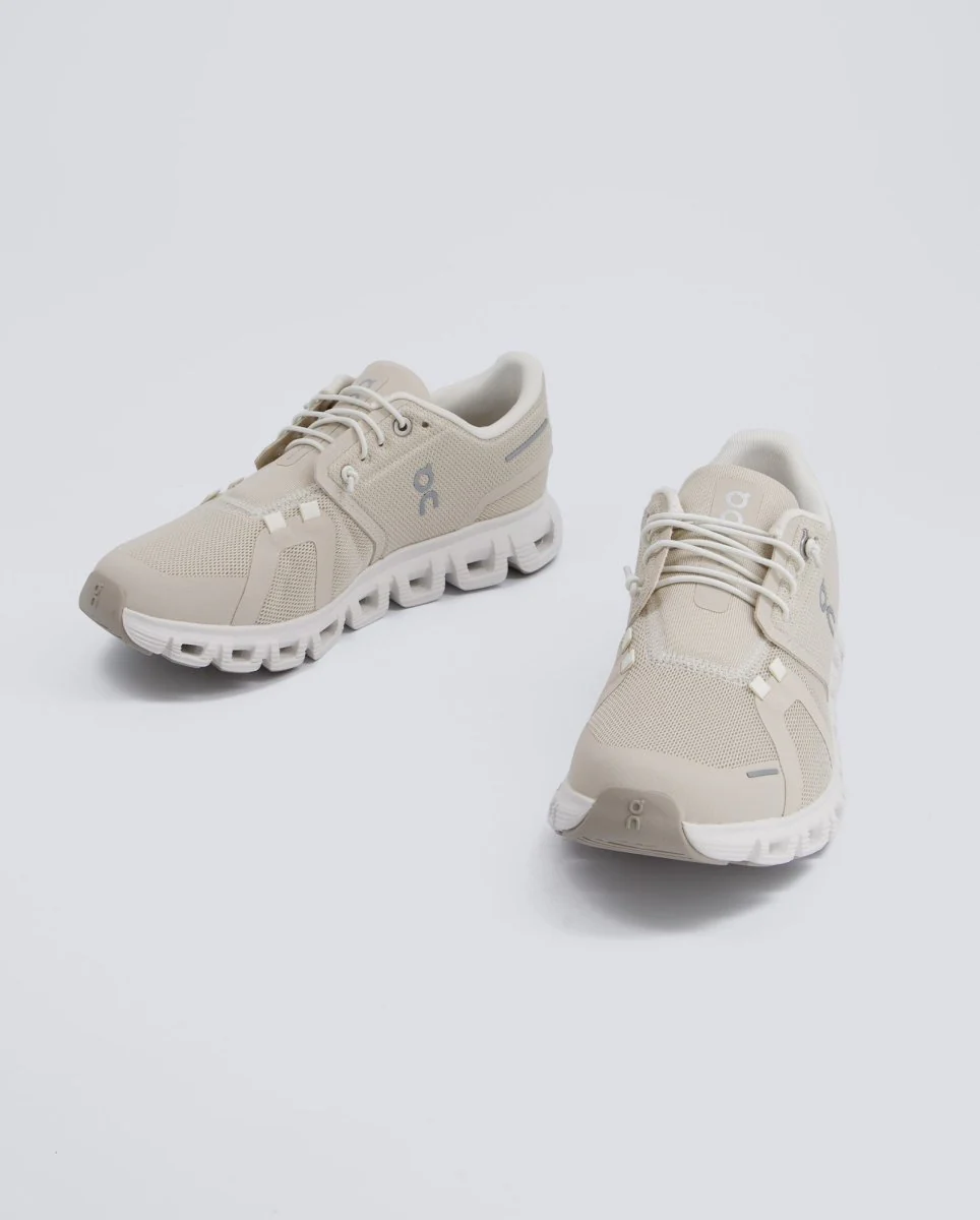 On Cloud 6 Beige Mujer - Image 3