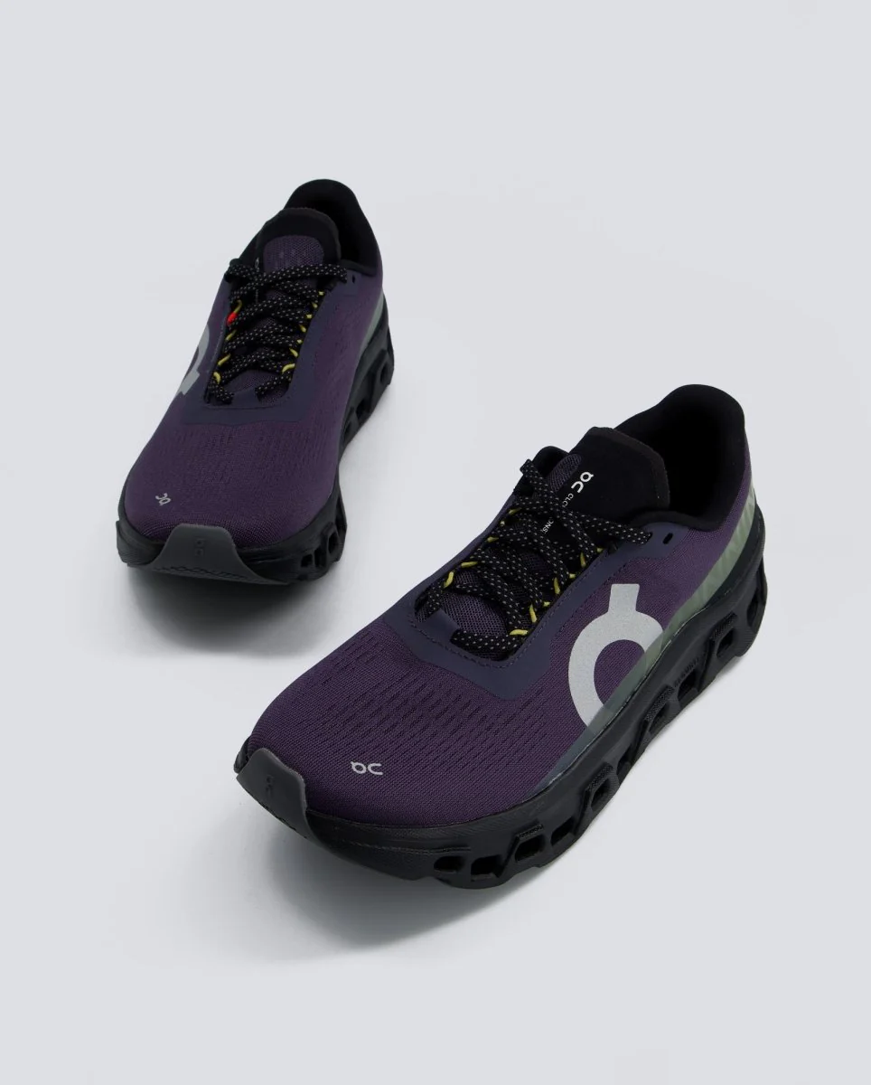 On Cloudmonster 1 Morado y Negro Hombre - Image 3